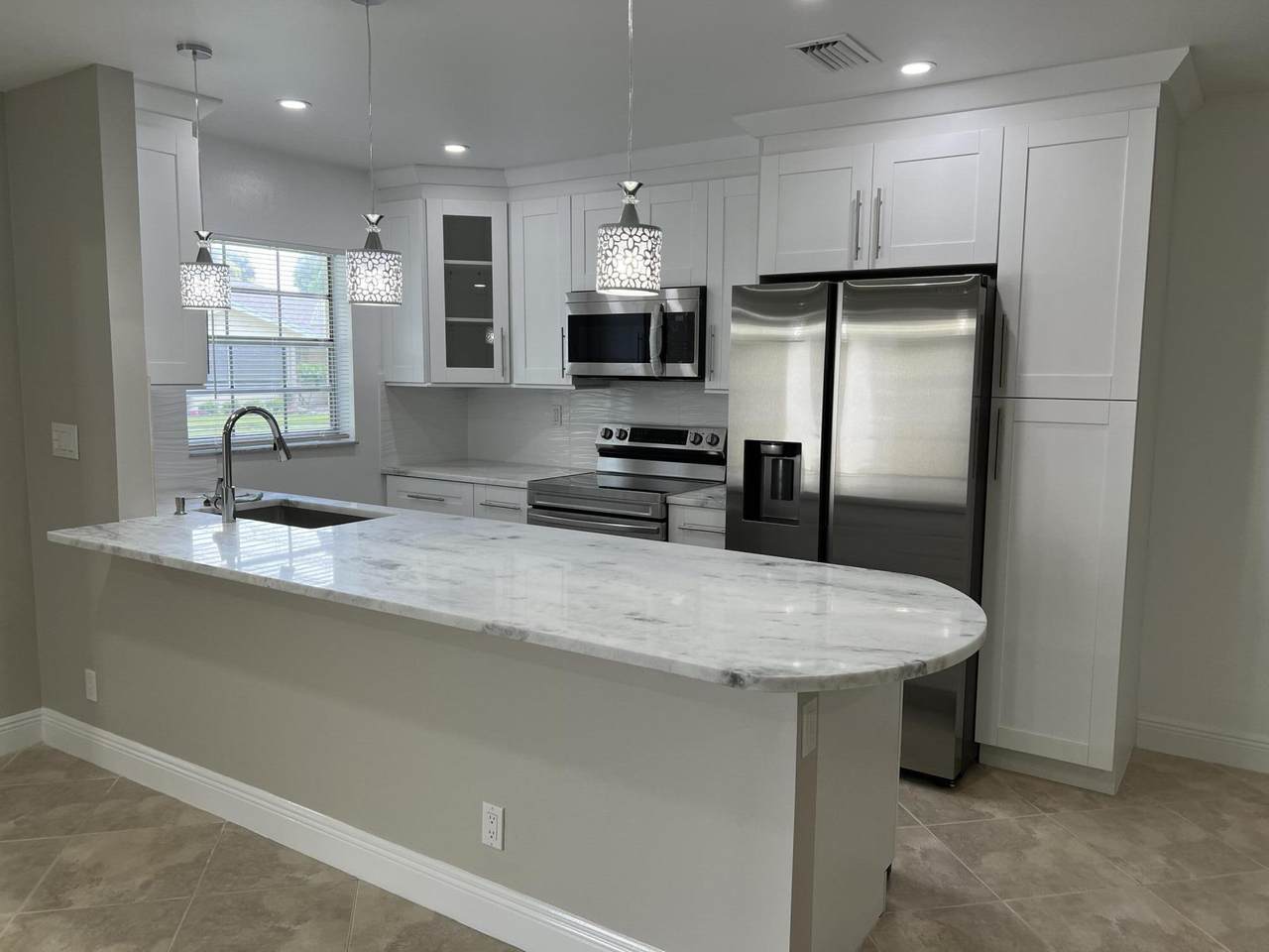 5205 Lakefront Boulevard - Photo 1