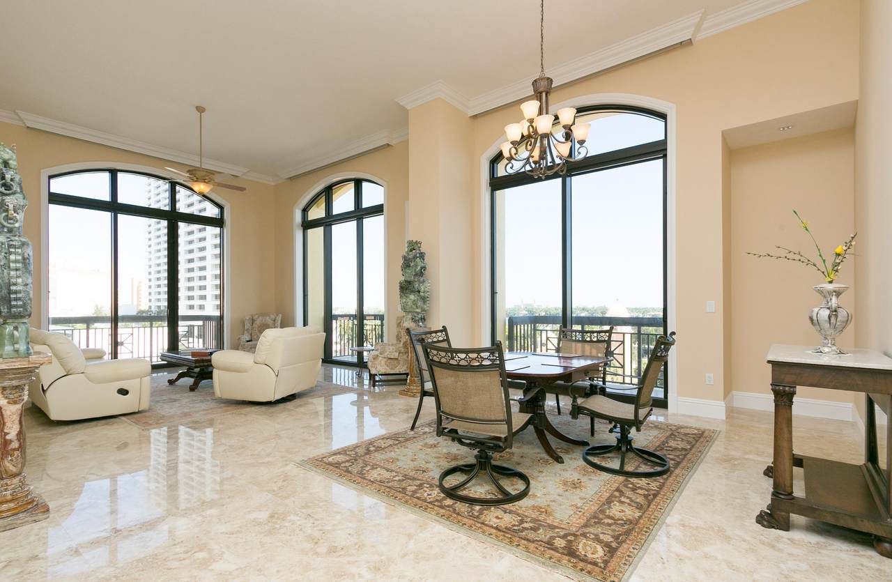 701 Olive Avenue - Photo 1