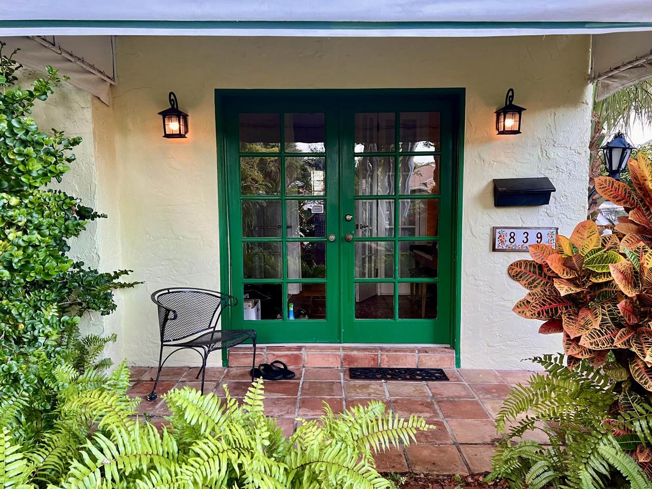 839 Ardmore Road - Photo 1