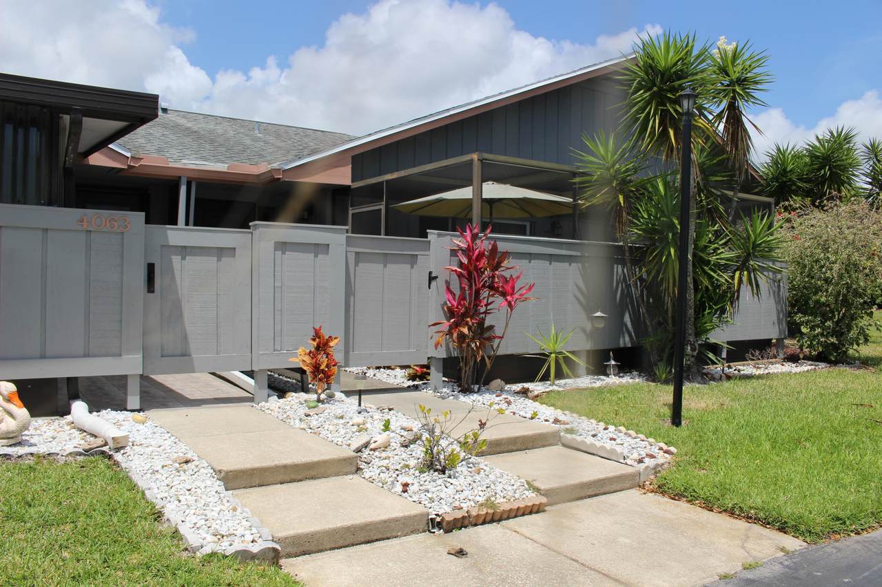 4061 Cinnamon Tree Circle - Photo 1