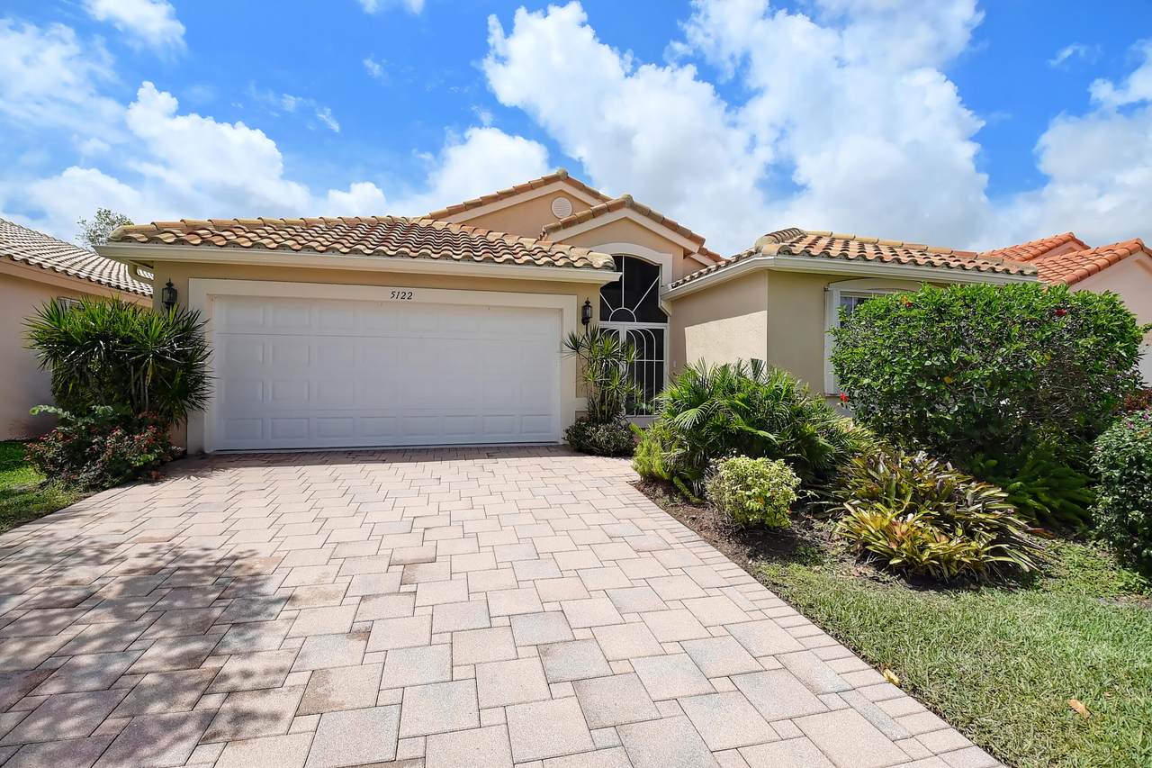 5122 Polly Park Lane - Photo 1