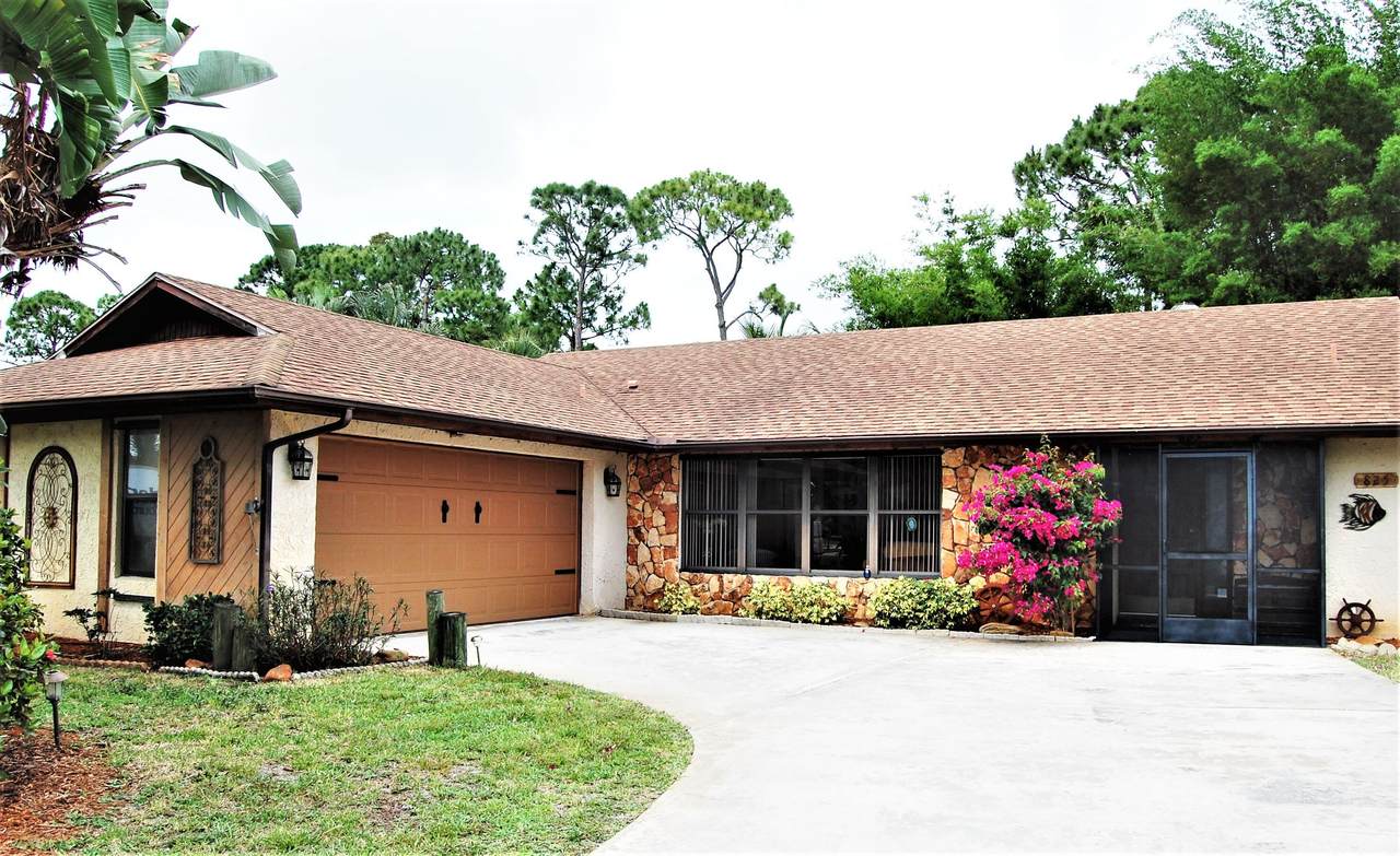 825 Polynesian Avenue - Photo 1