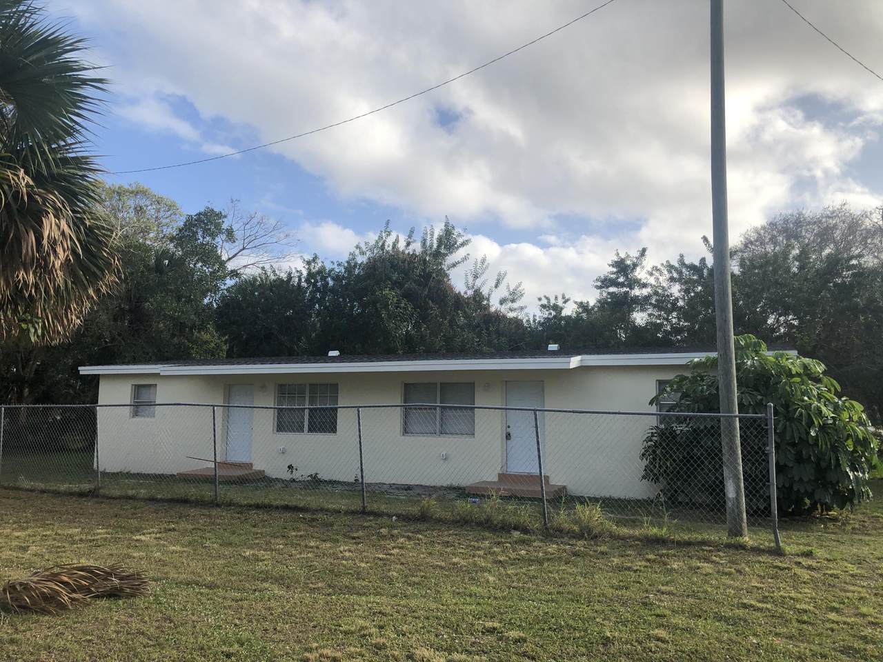 708 14th Street - Photo 1