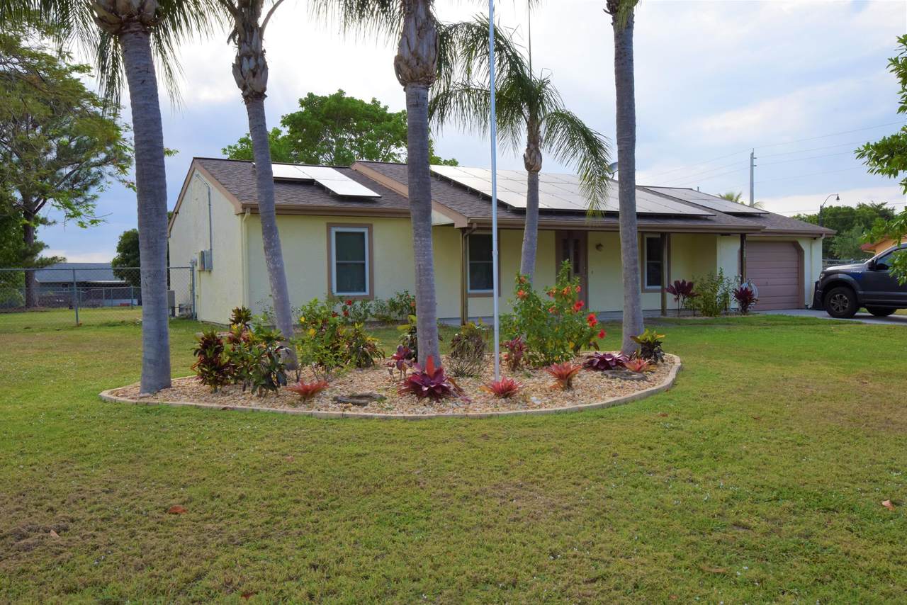 1324 Rushing Lane - Photo 1