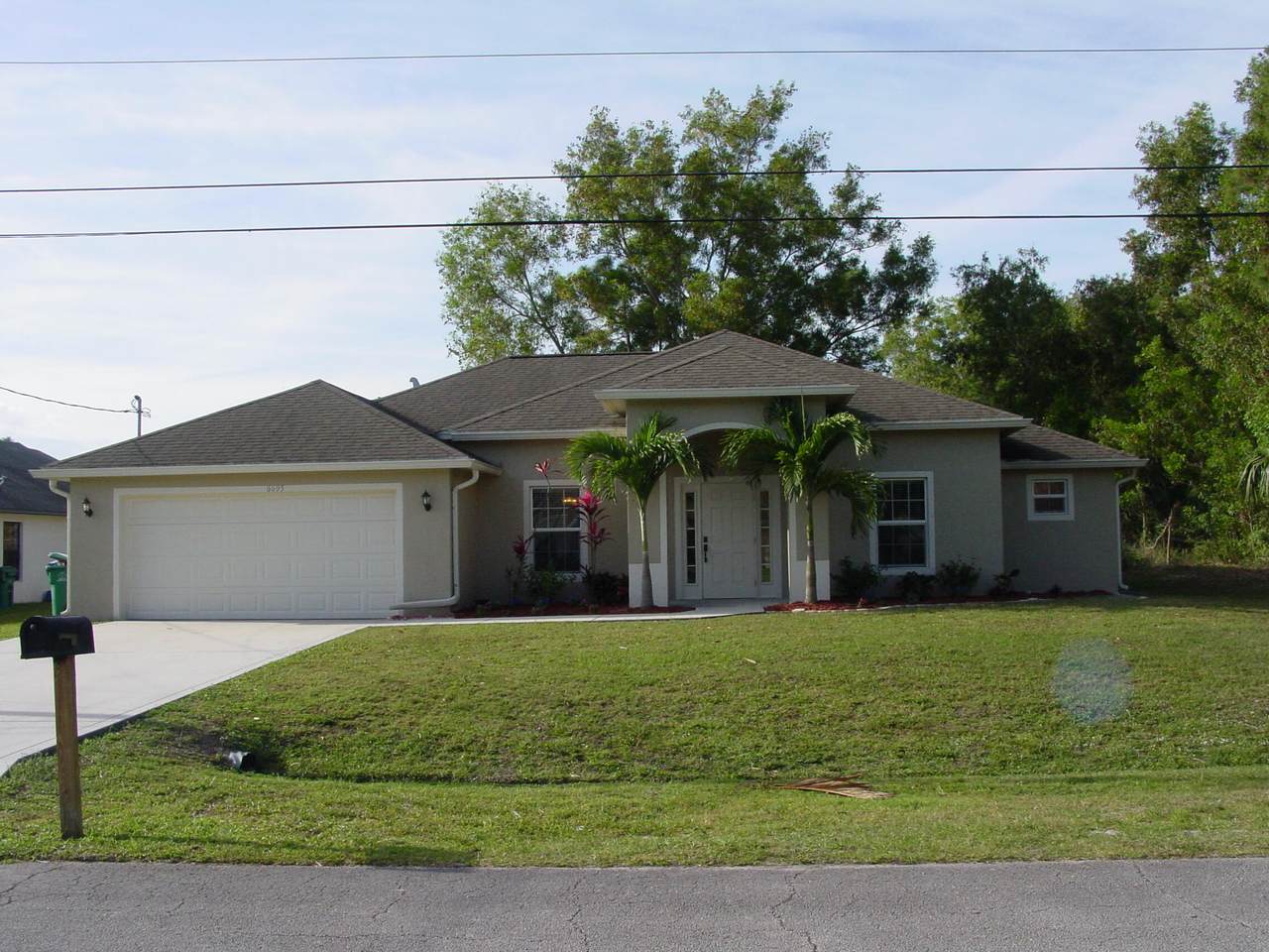 6695 Pinson Court - Photo 1