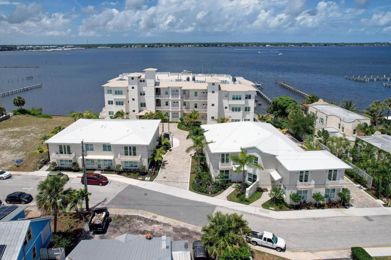 53 Seminole Street - Photo 1