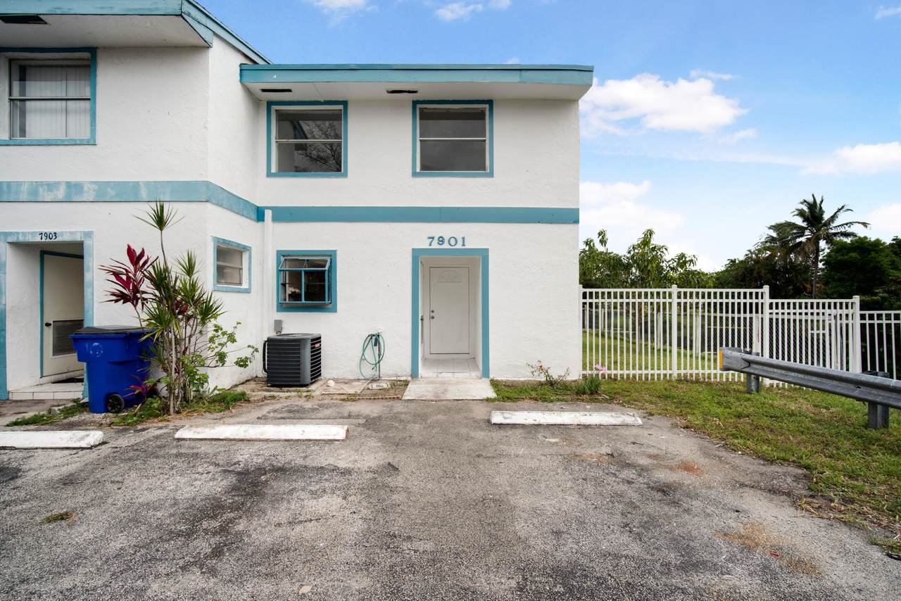 7901 7 Place - Photo 1