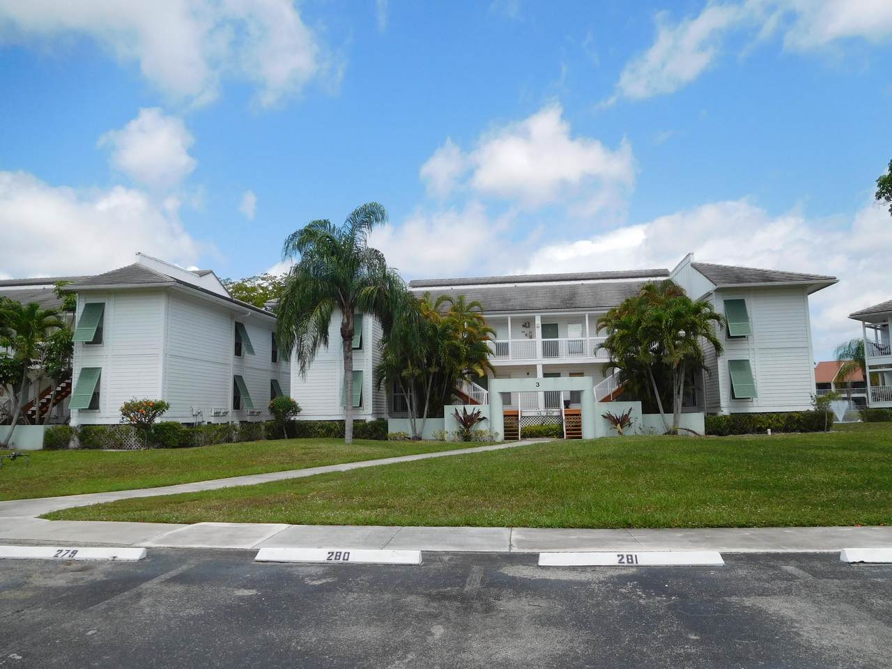 181 Cypress Point Drive - Photo 1
