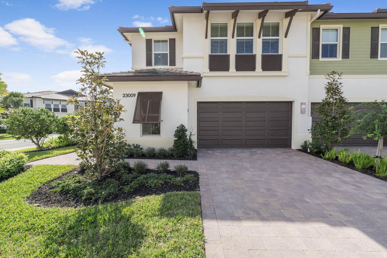 23009 Clear Echo Drive - Photo 1