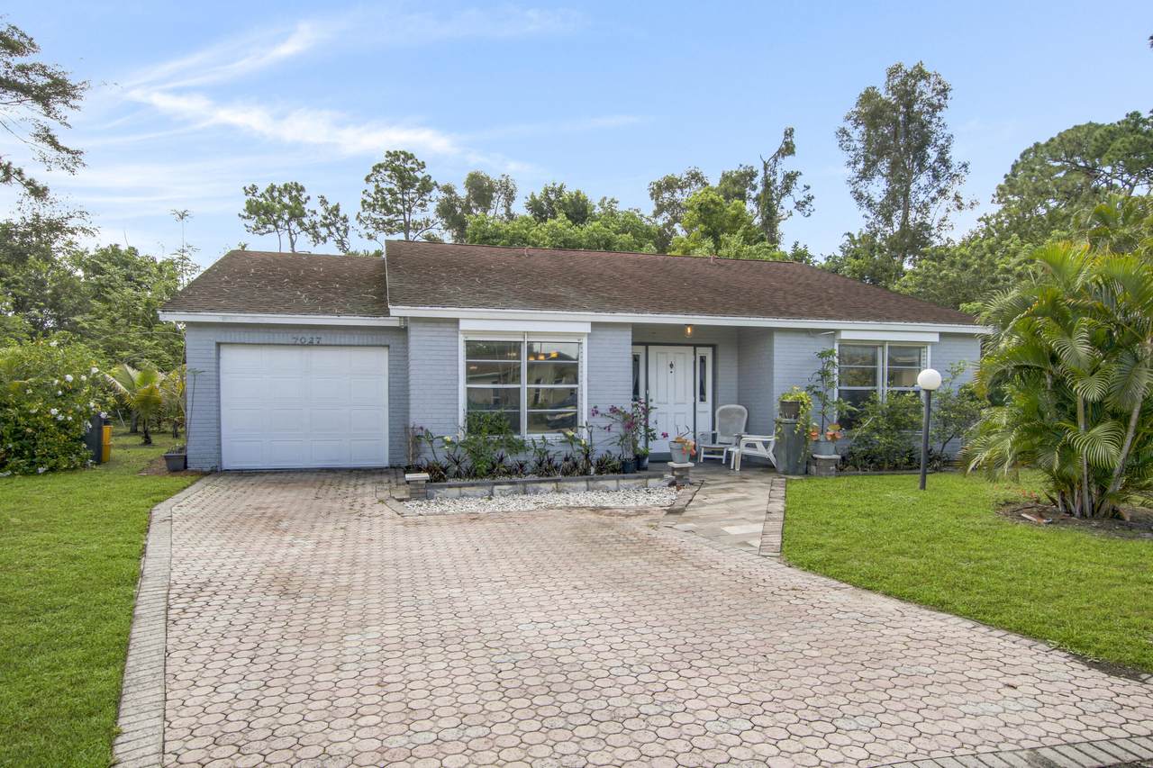 7027 Pine Manor Drive - Photo 1