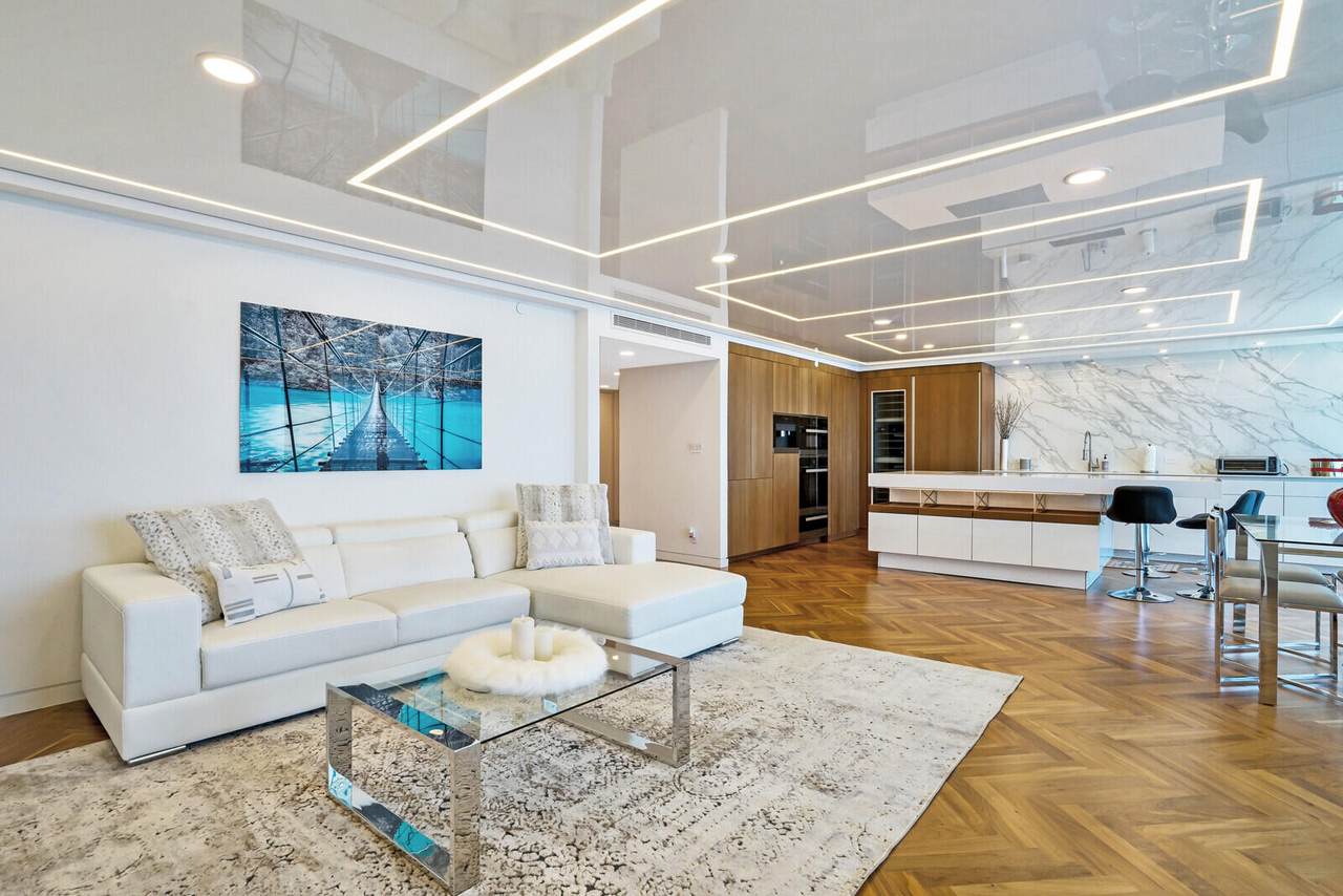 250 Ocean Boulevard - Photo 1