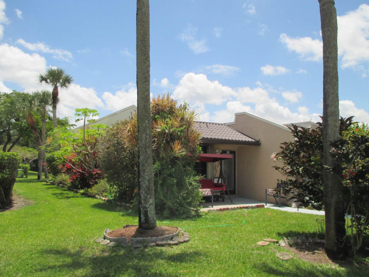 162 Lake Meryl Drive - Photo 1