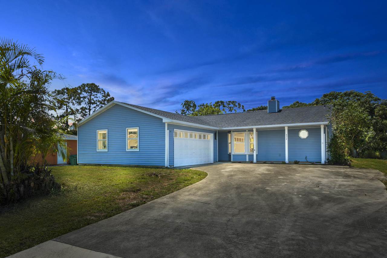 672 Kilpatrick Avenue - Photo 1