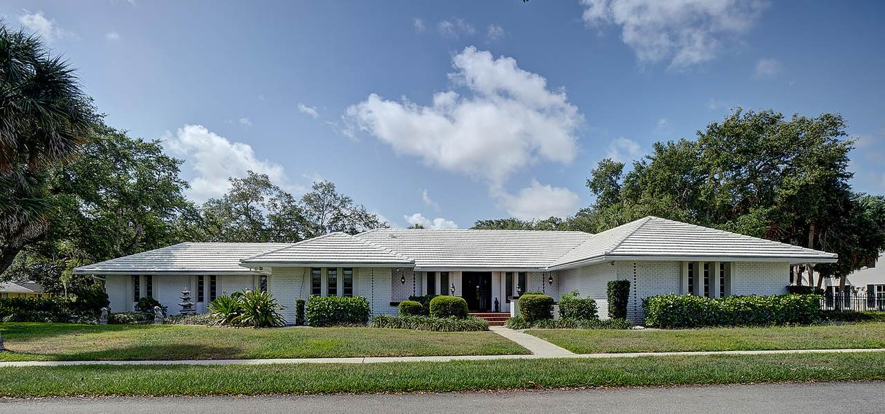 800 17th Street - Photo 1