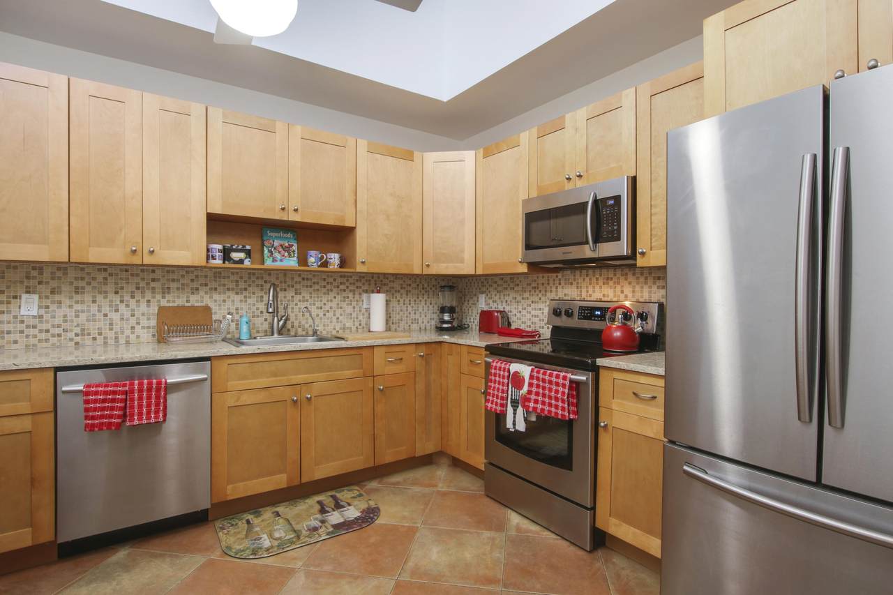 922 30th Avenue - Photo 1