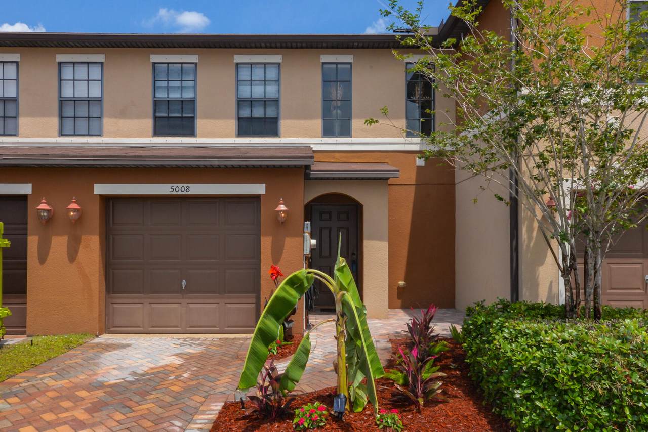 5008 Coventry Circle - Photo 1