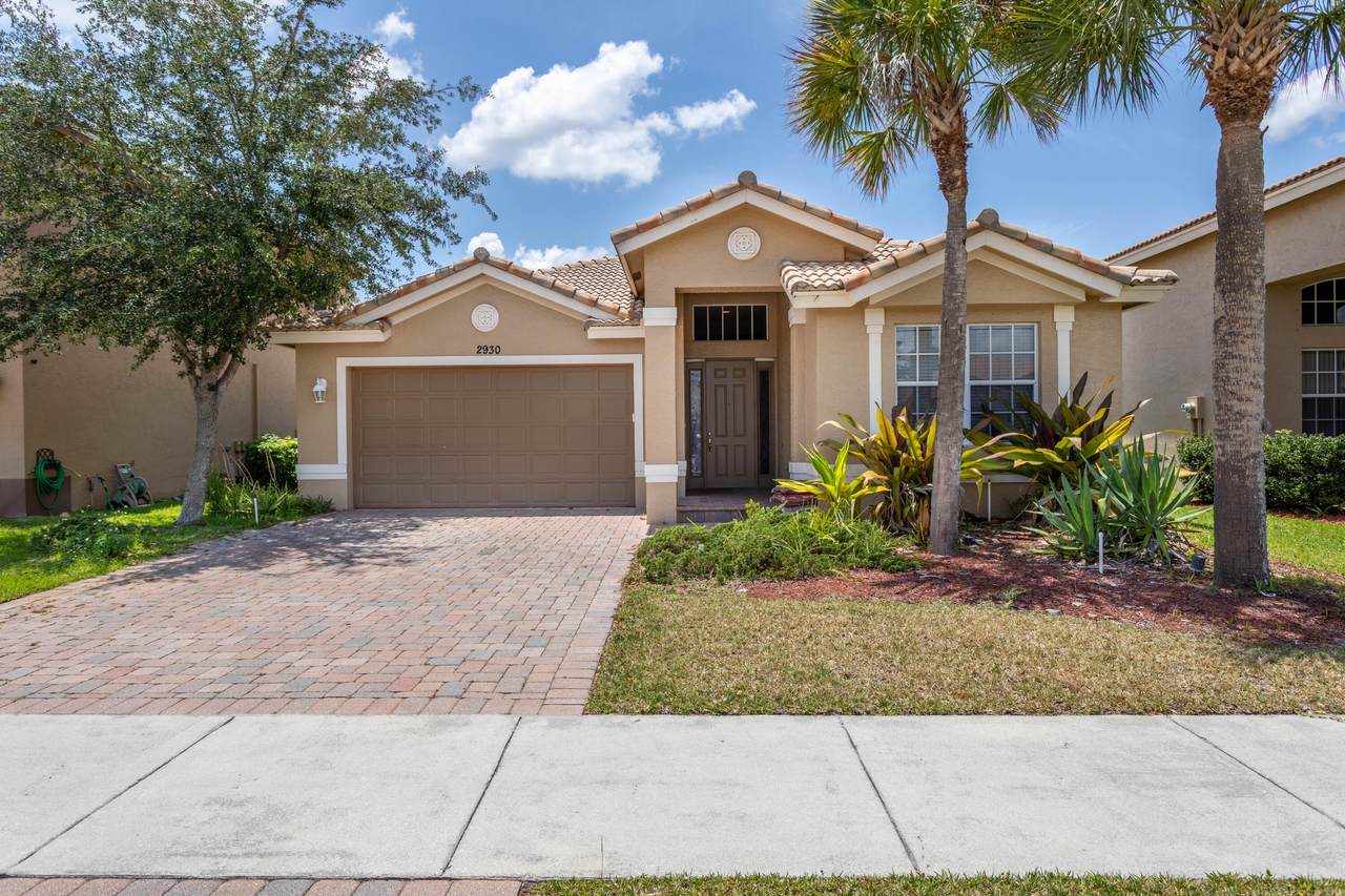2930 Chatham Lane - Photo 1