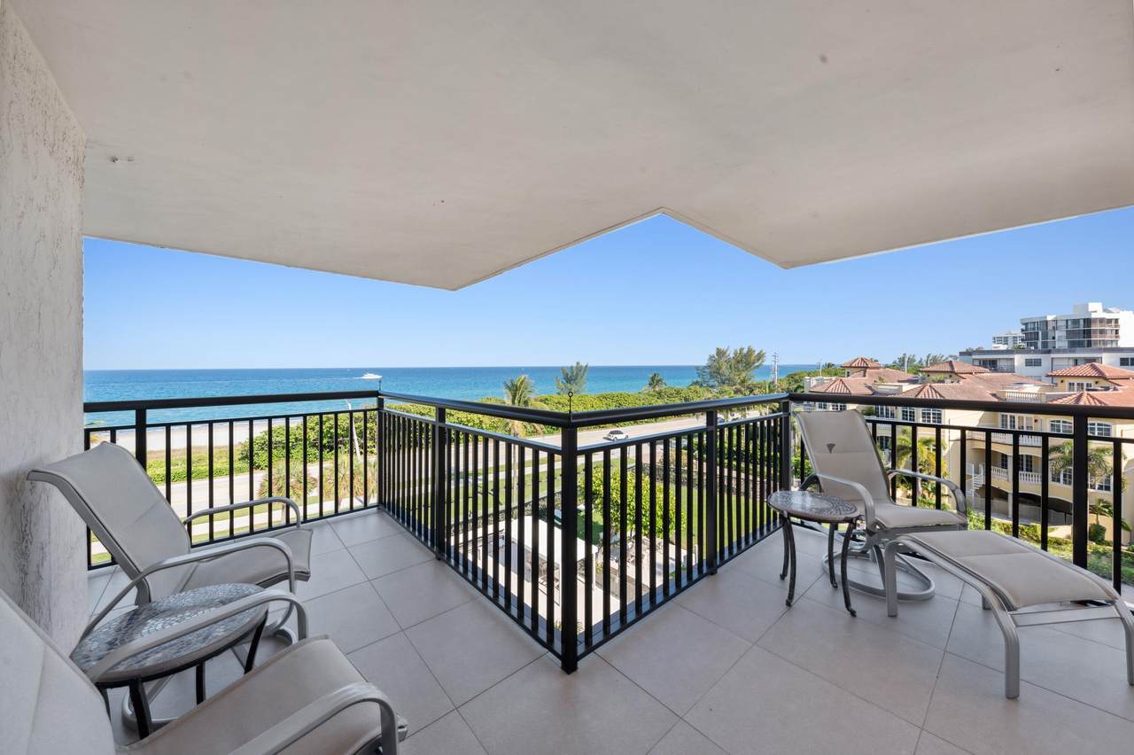 2667 Ocean Boulevard - Photo 1