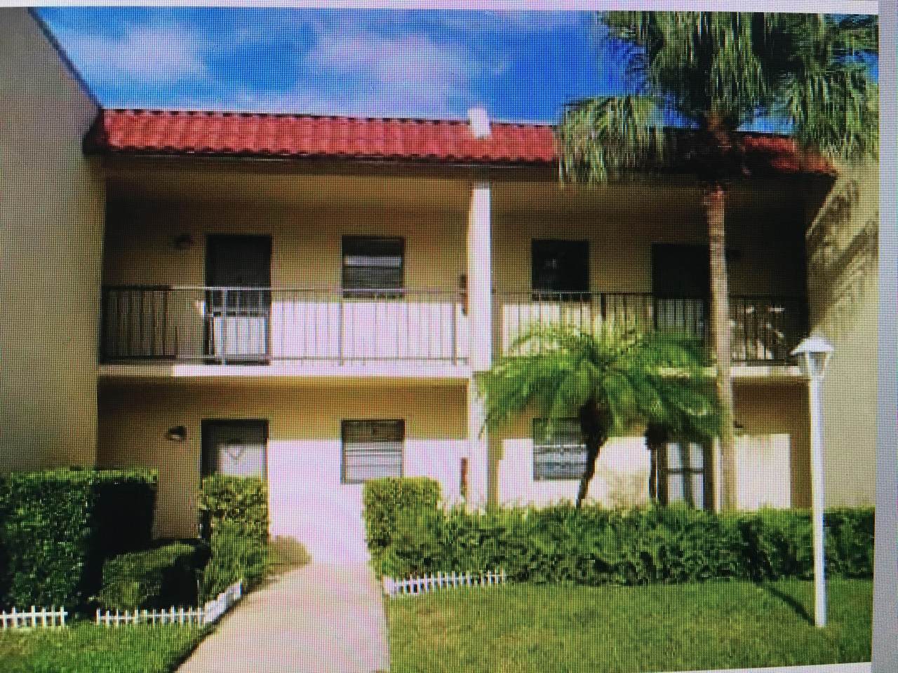 2050 Oleander Boulevard - Photo 1