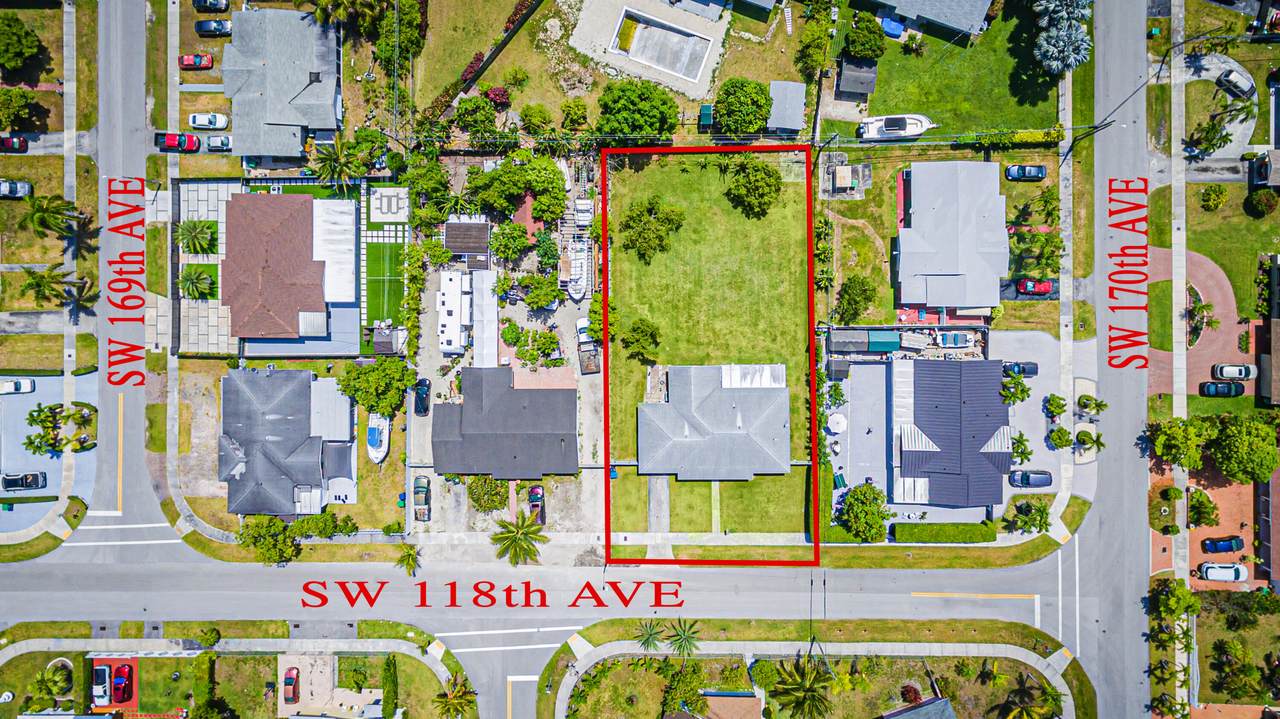 17001 118th Avenue - Photo 1