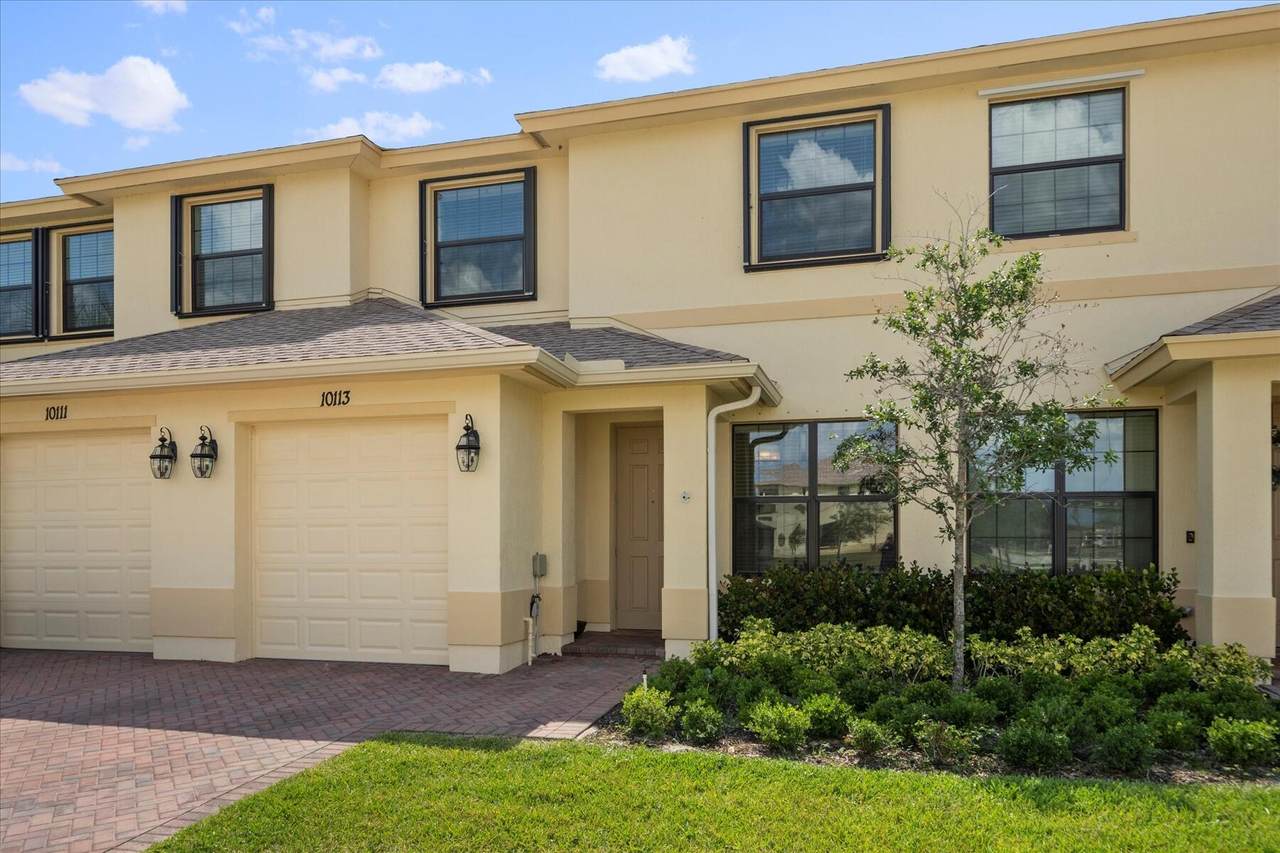 10113 Villa Circle - Photo 1