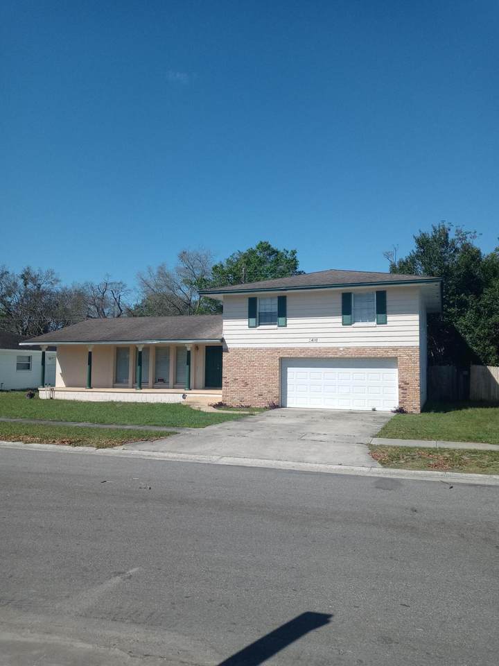 2416 Locke Avenue - Photo 1