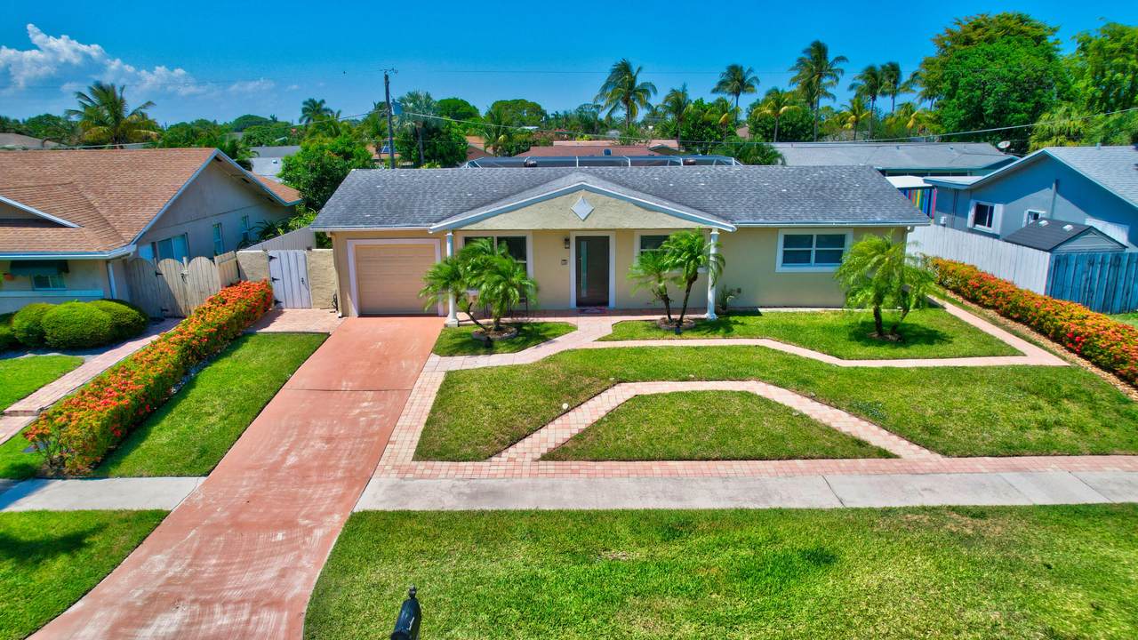 109 Seminole Lane - Photo 1