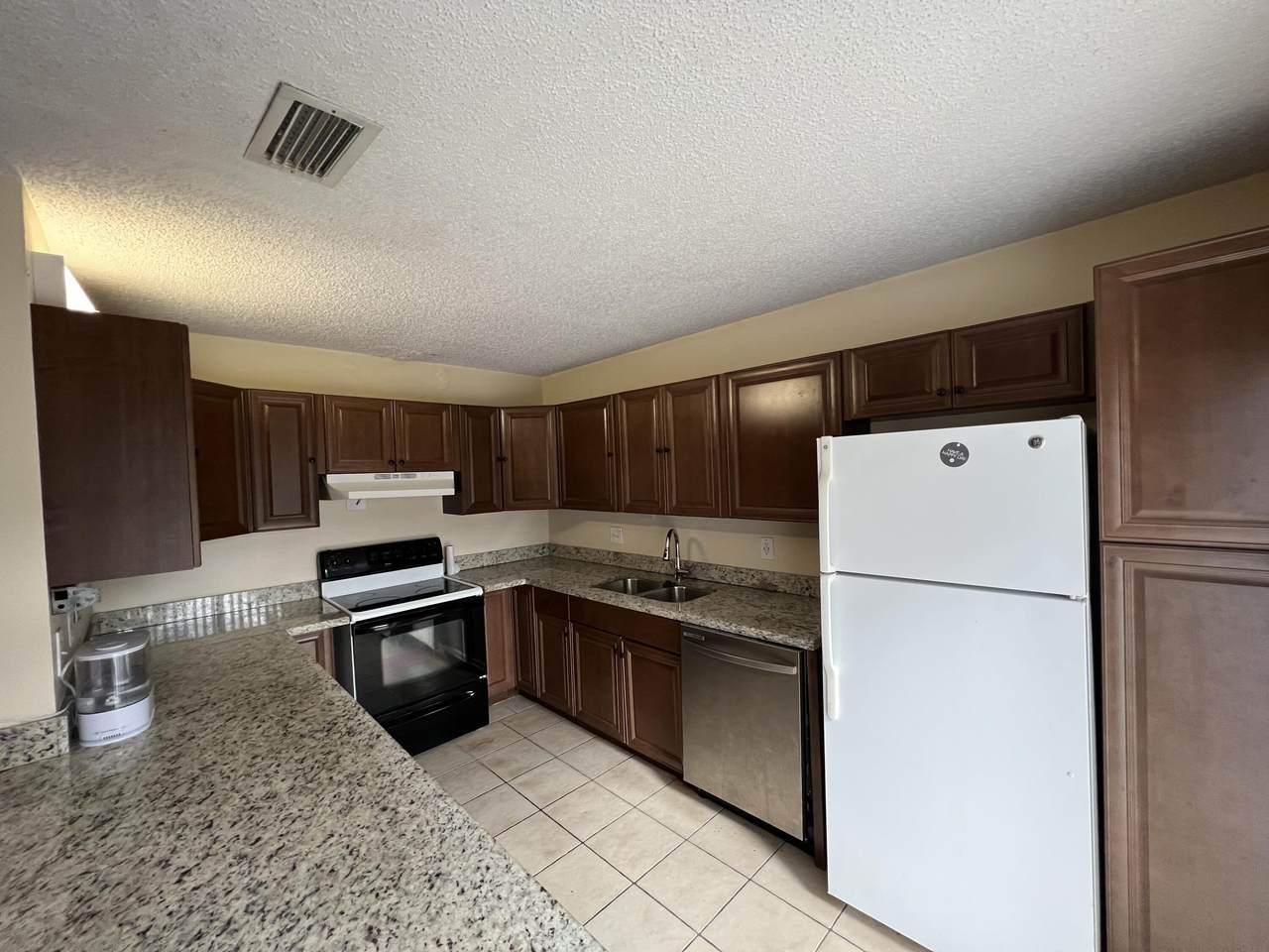 1723 Congress Avenue - Photo 1
