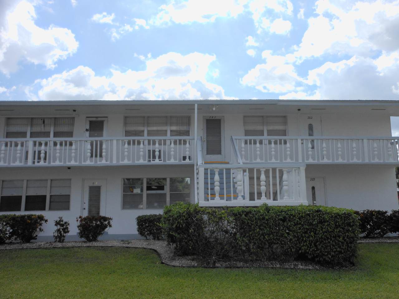 283 Sheffield L - Photo 1