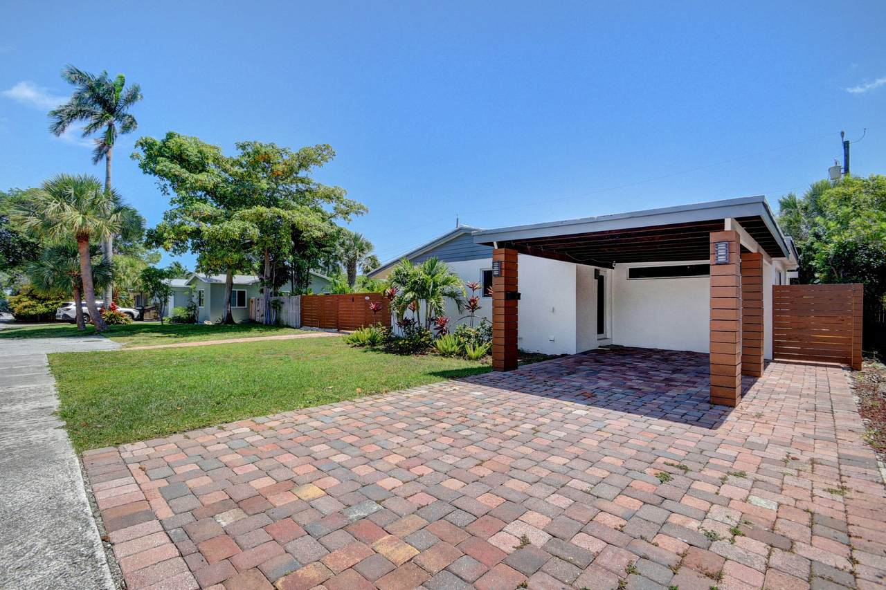 1632 L Street - Photo 1
