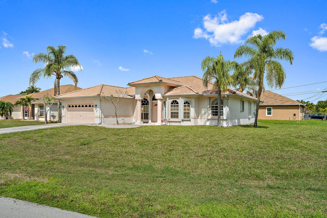 601 Saragossa Avenue - Photo 1
