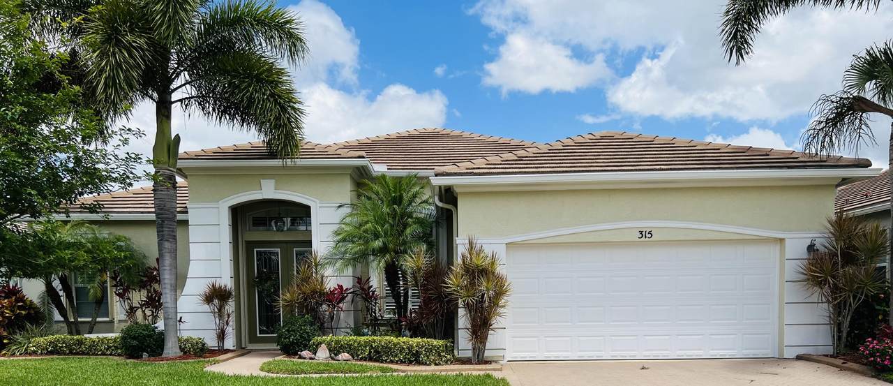 315 Lake Forest Way - Photo 1