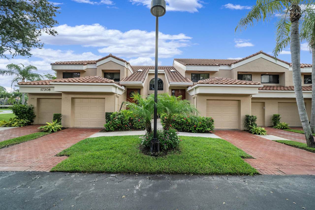 17308 Boca Club Boulevard - Photo 1