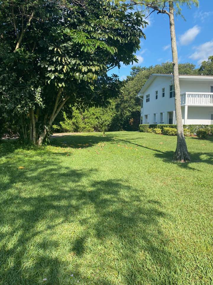 51 Oakridge - Photo 1