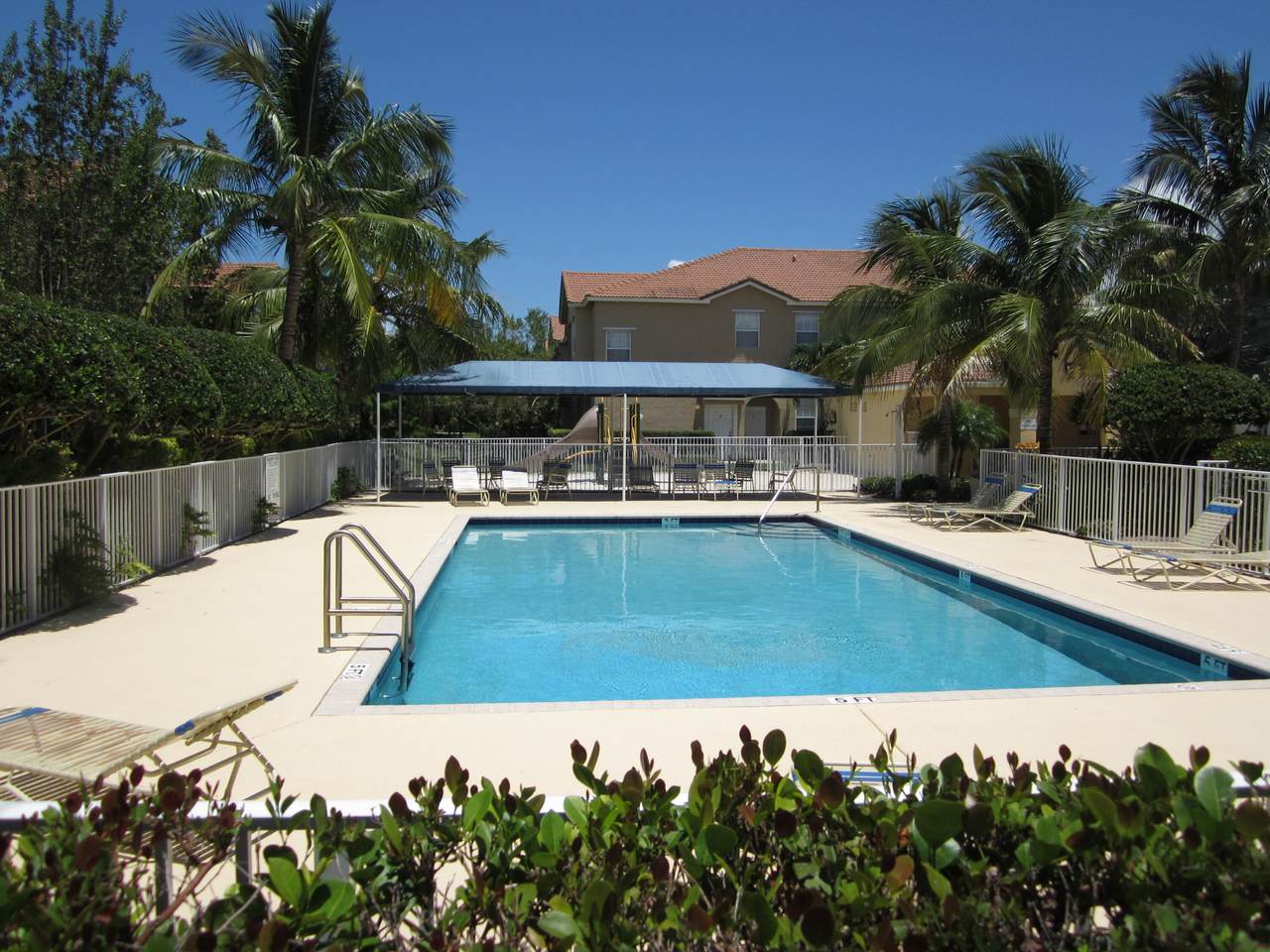 105 Lighthouse Circle - Photo 1