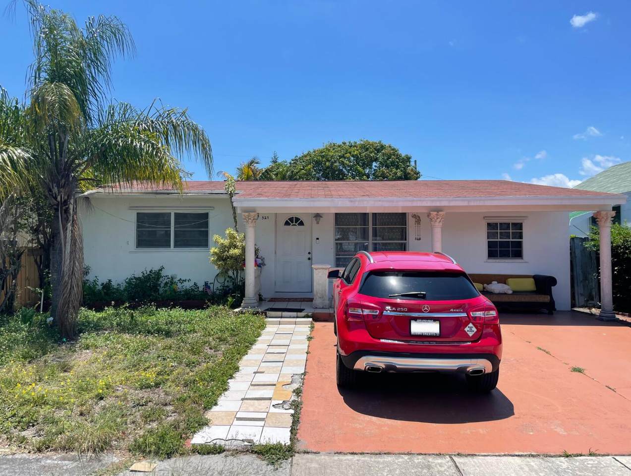 527 23rd Avenue - Photo 1