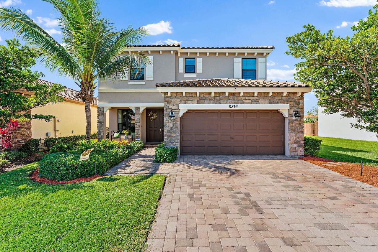 8816 Willow Cove Lane - Photo 1