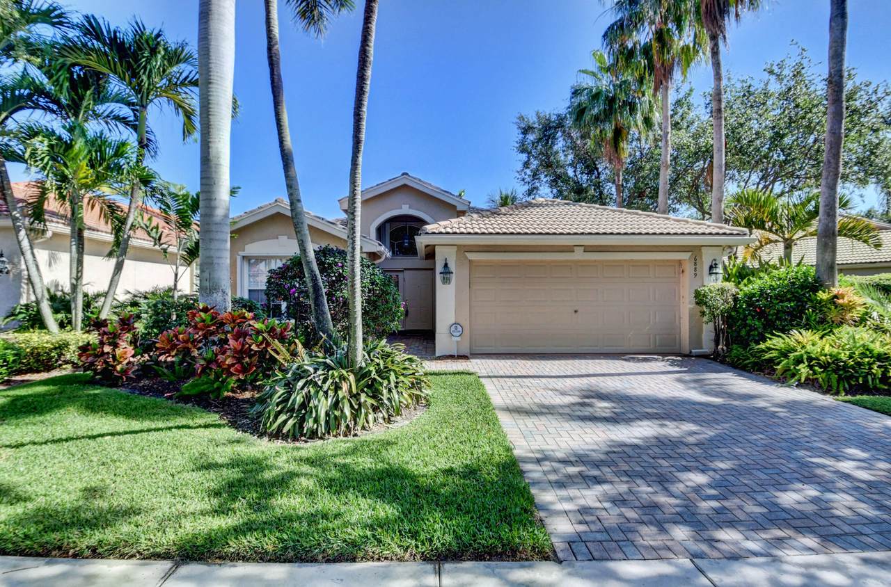 6889 Molakai Circle - Photo 1