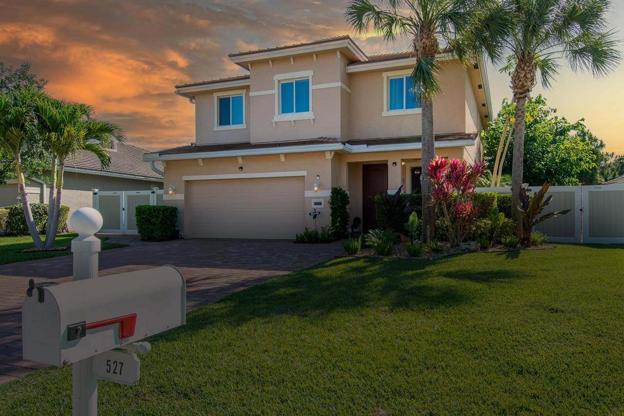527 Windflower Terrace - Photo 1