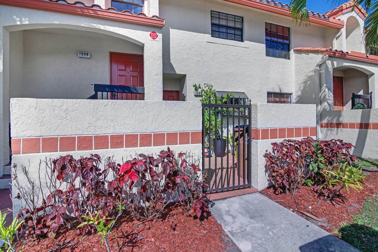 1505 Congressional Way - Photo 1