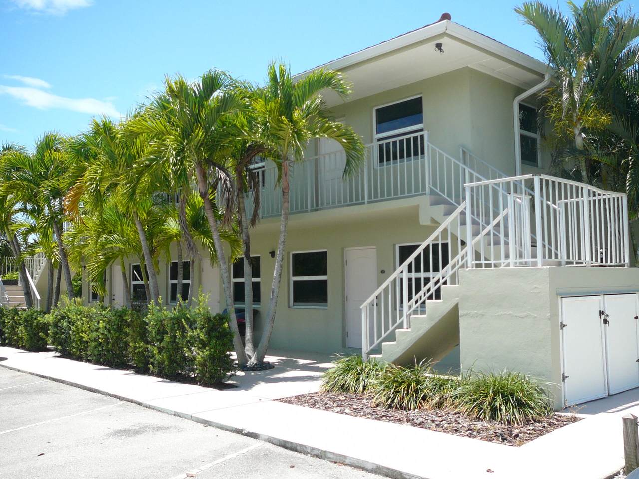 2319 Tamarind Drive - Photo 1