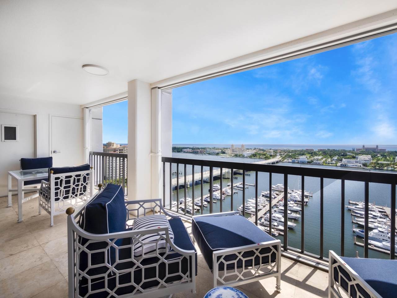 400 Flagler Drive - Photo 1