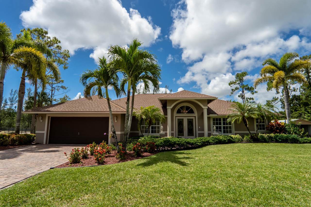 14826 78 Place - Photo 1