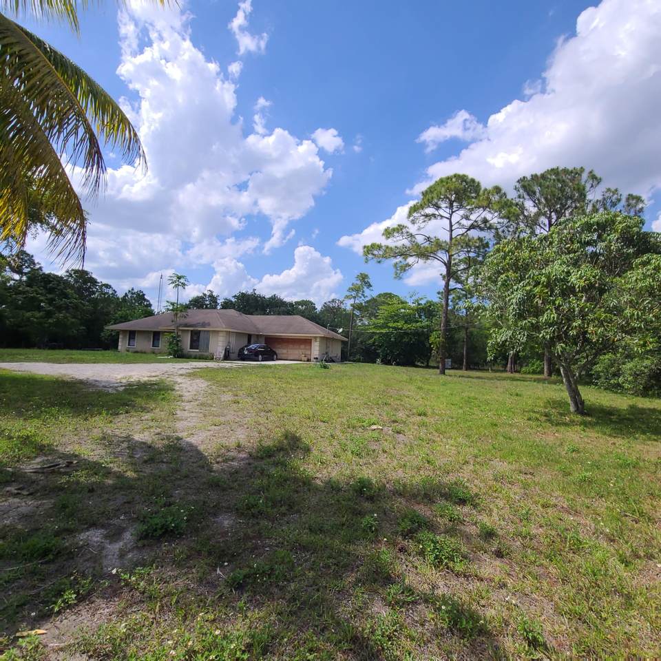 18225 47th Court - Photo 1