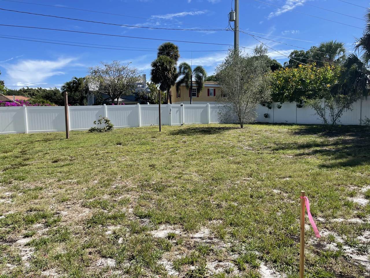 722 5th Street - Photo 1
