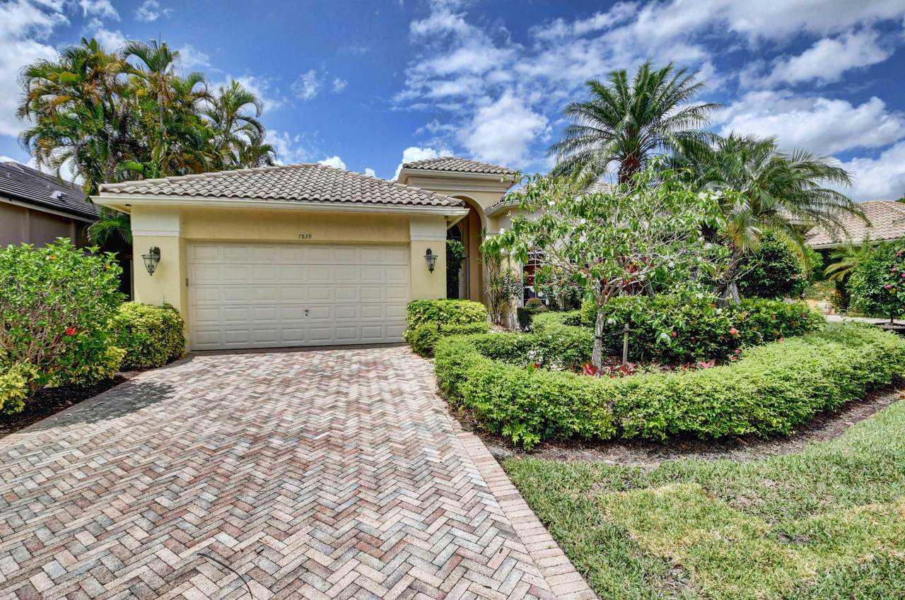7839 L Aquila Way - Photo 1