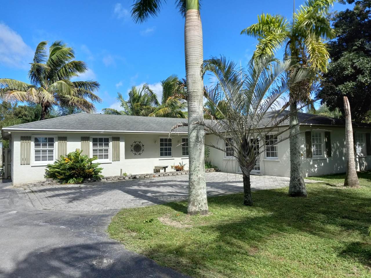 16627 Deer Path Lane - Photo 1