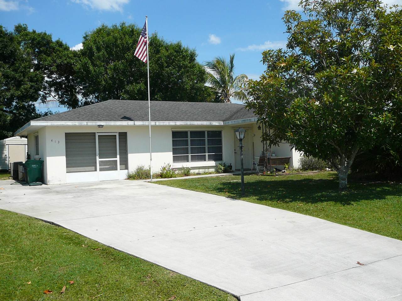 413 Poplar Avenue - Photo 1