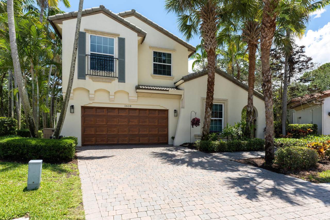 1610 Nature Court - Photo 1