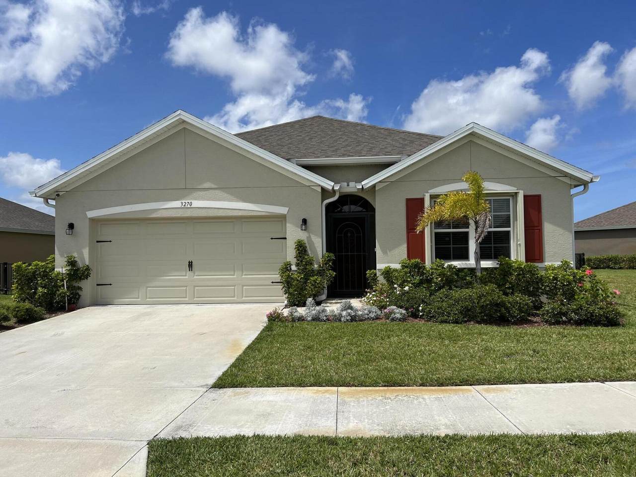 3270 Roxbury Place - Photo 1
